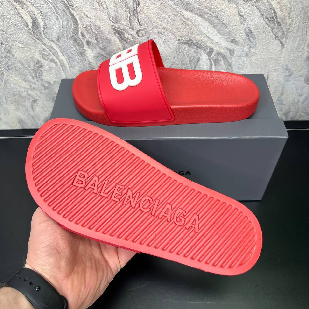 Шлёпанцы стильные Balenciaga BP-29075 Шлёпанцы стильные Balenciaga BP-29075