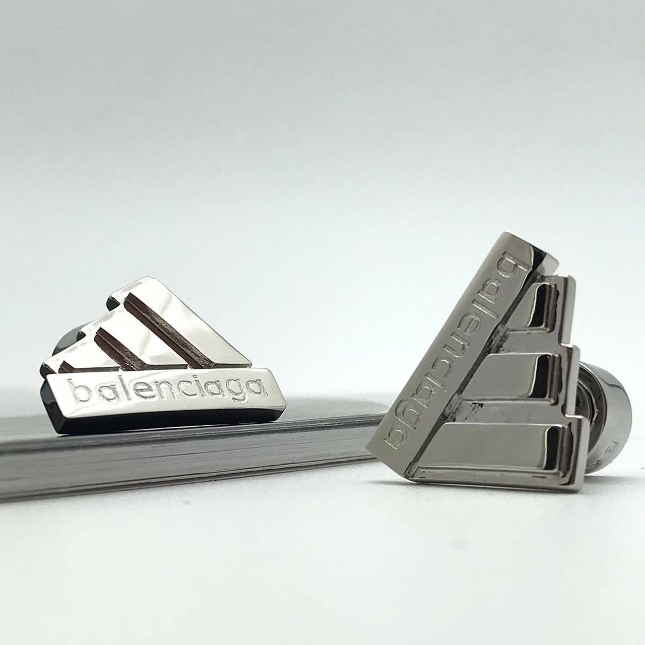 Коллекционные серьги Balenciaga BP-36949 Коллекционные серьги Balenciaga BP-36949