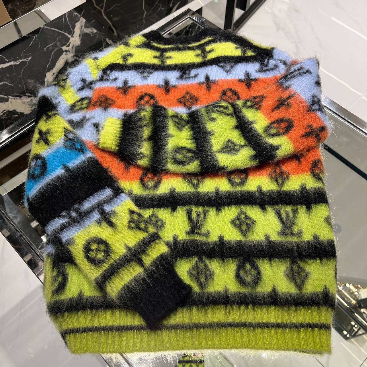 Кардиган Louis Vuitton люкс BP-17792 Кардиган Louis Vuitton люкс BP-17792