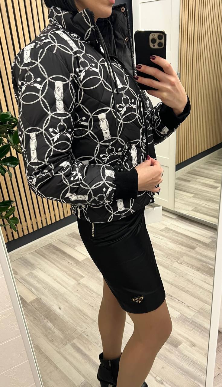 Двухсторонний коллекционный пуховик Hermes BP-46407 Двухсторонний коллекционный пуховик Hermes BP-46407