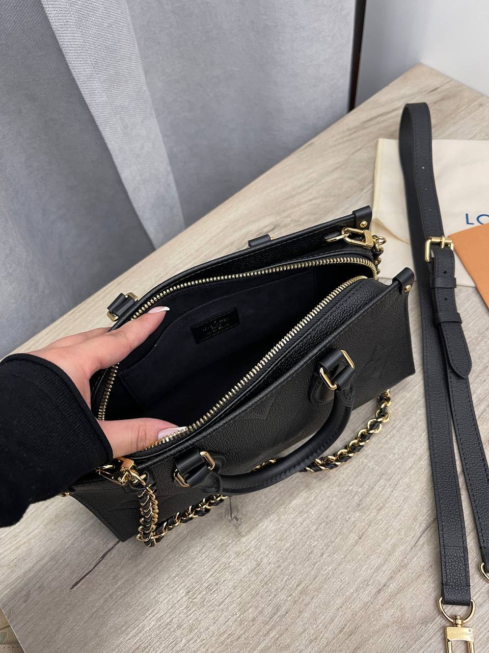 Элегантная женская сумка Louis Vuitton BP-45552 Элегантная женская сумка Louis Vuitton BP-45552