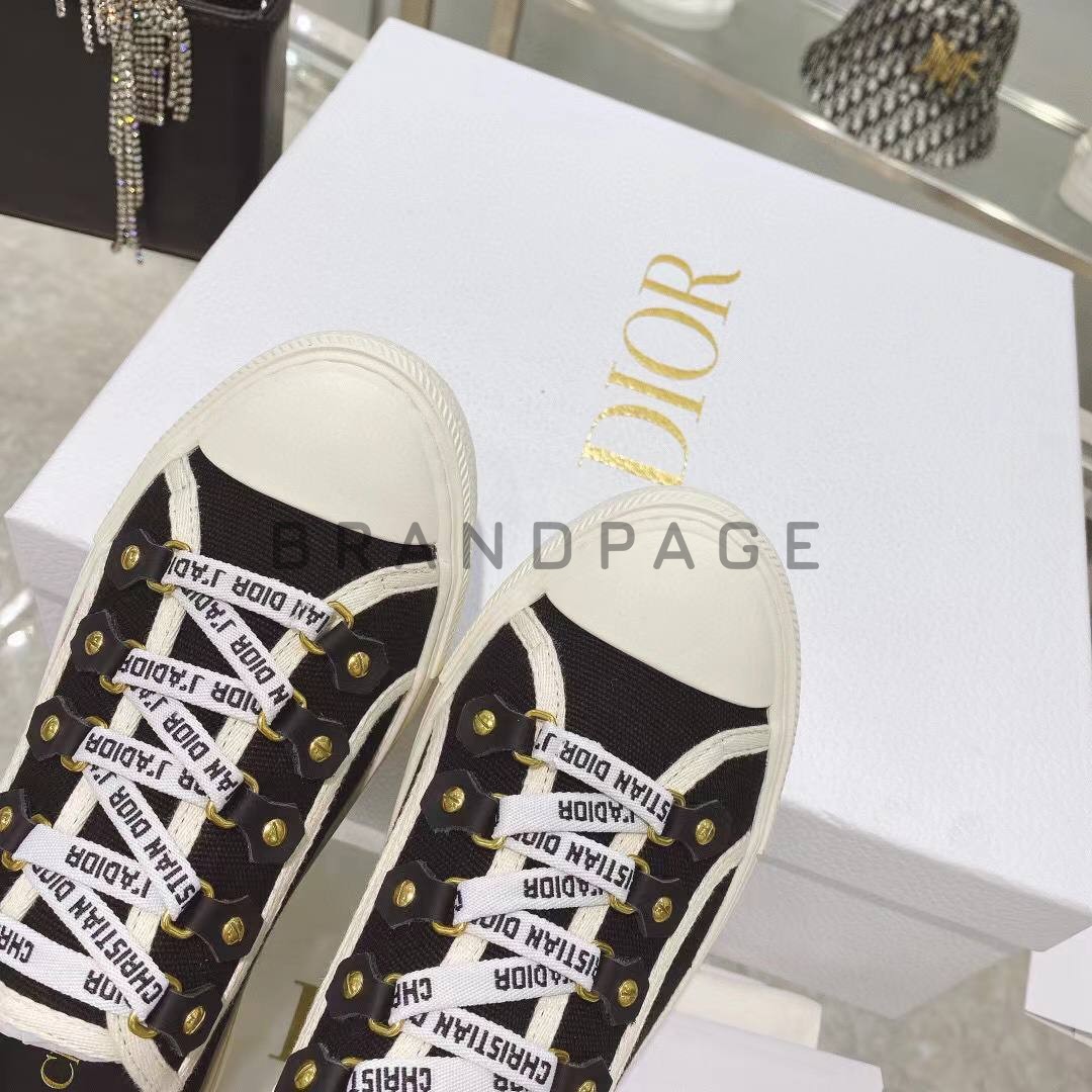 Кожаные кроссовки Christian Dior BPLUX12432 Кожаные кроссовки Christian Dior BPLUX12432