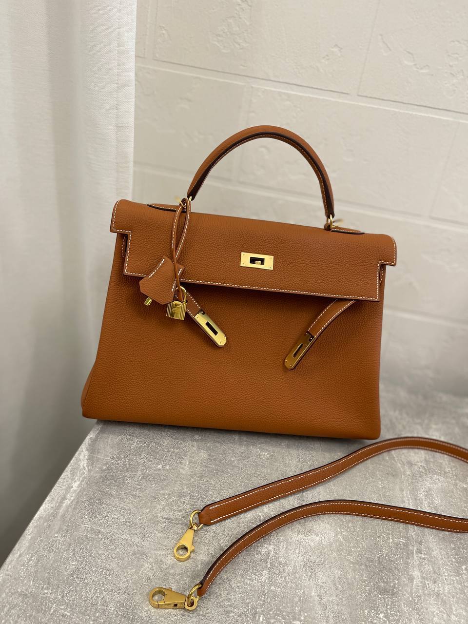 Коллекционная женская сумка Kelly 35, Togo кожа, Hermes BP-43160 Коллекционная женская сумка Kelly 35, Togo кожа, Hermes BP-43160