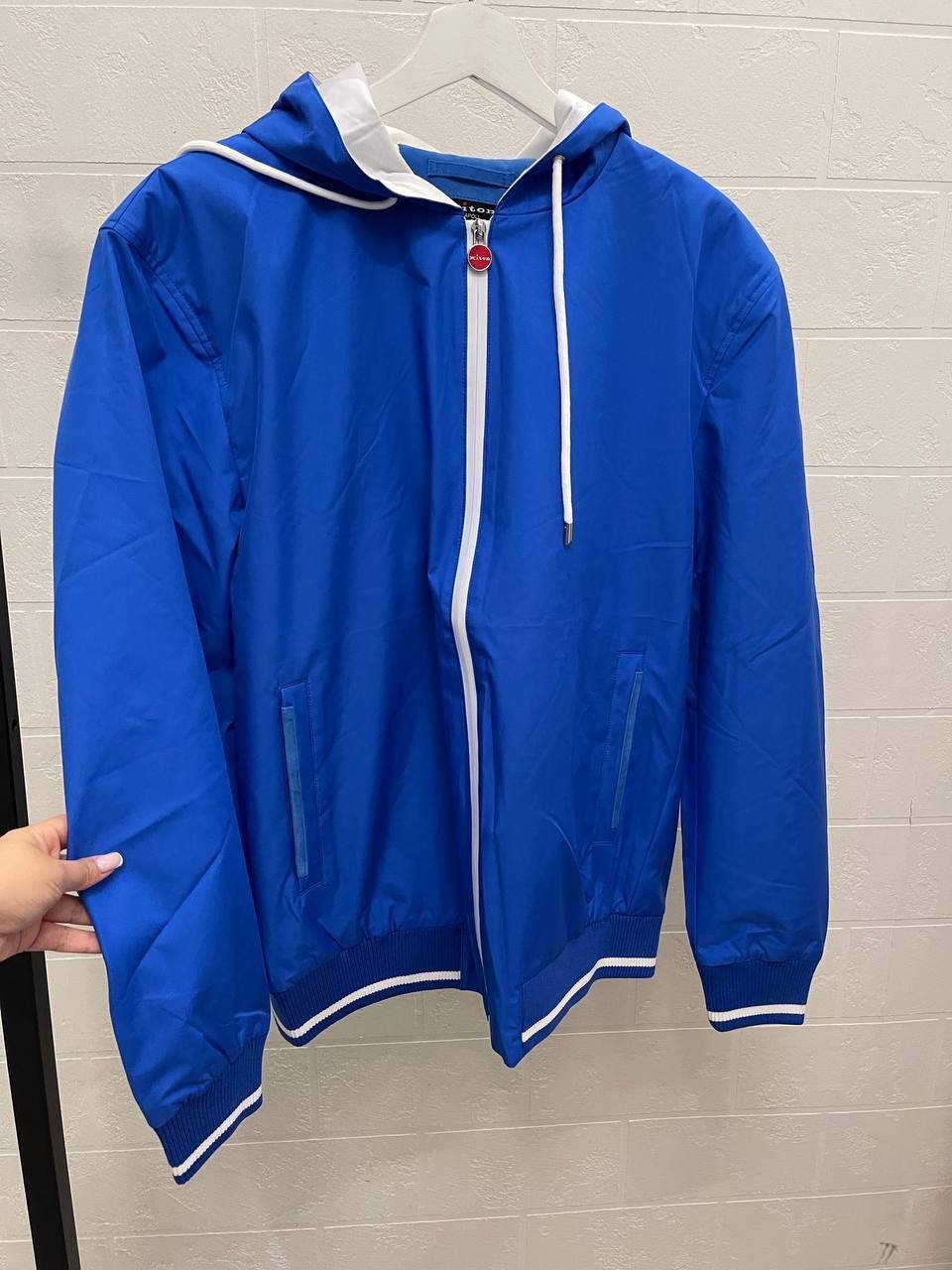 Трендовый бомбер Kiton BP-53298 Трендовый бомбер Kiton BP-53298