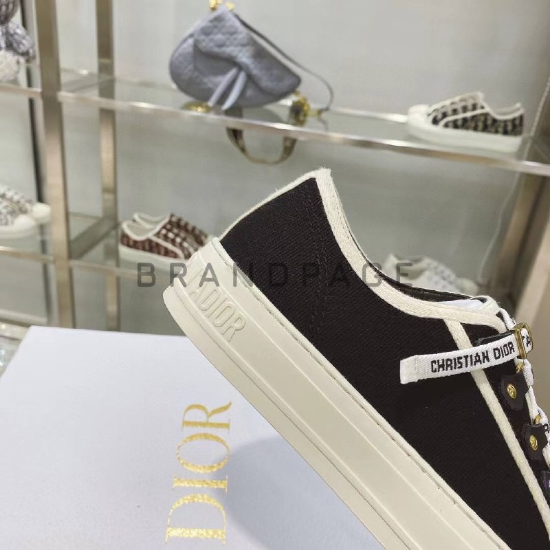 Кожаные кроссовки Christian Dior BPLUX12432 Кожаные кроссовки Christian Dior BPLUX12432