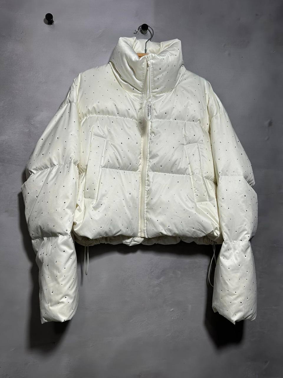 Элитный пуховик Miu Miu BP-44785 Элитный пуховик Miu Miu BP-44785