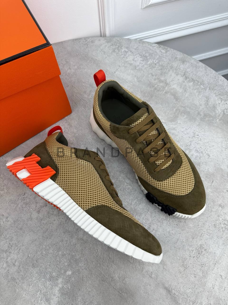 Кожаные кроссовки Brioni BPLUX12452 Кожаные кроссовки Brioni BPLUX12452