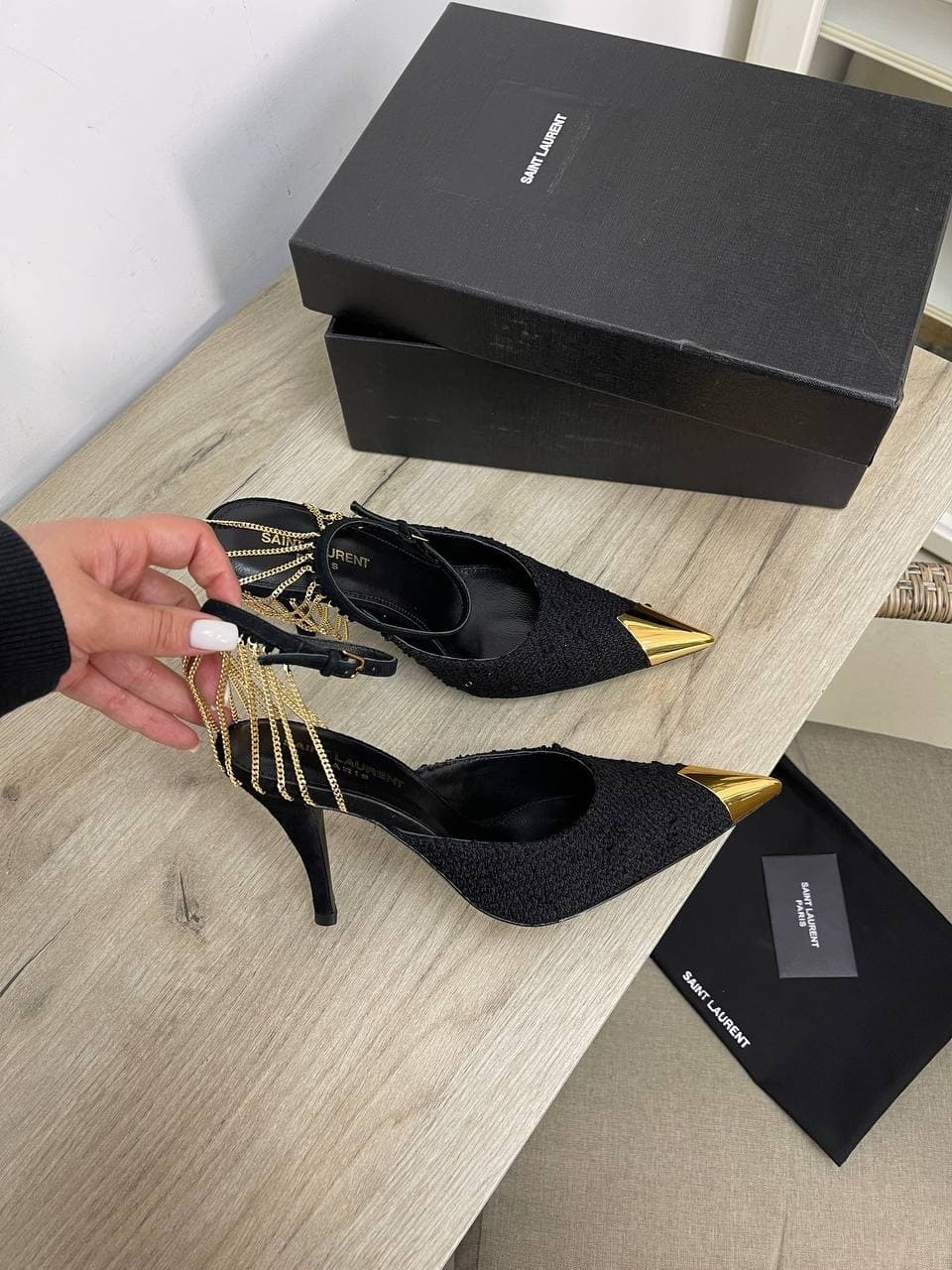 Коллекционные туфли Yves Saint Laurent BP-7103 Коллекционные туфли Yves Saint Laurent BP-7103