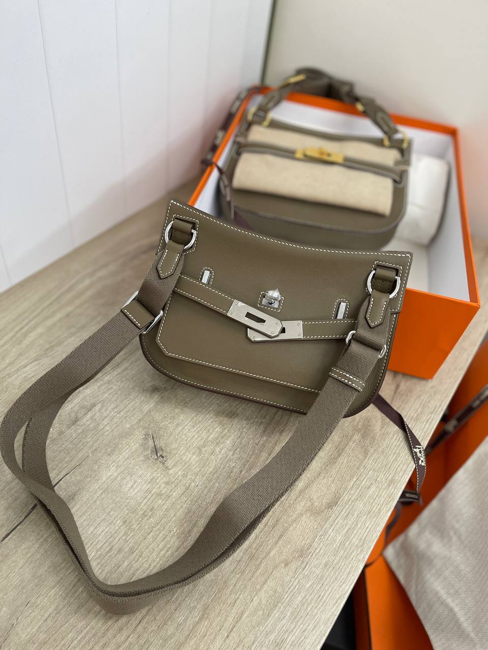 Коллекционная сумка Hermes Jypsiere mini, PHW Swift leather BP-36126 Коллекционная сумка Hermes Jypsiere mini, PHW Swift leather BP-36126