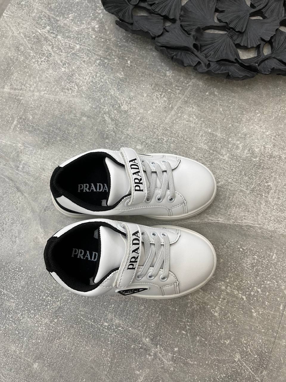 Prada стильные кеды BP-41244 Prada стильные кеды BP-41244