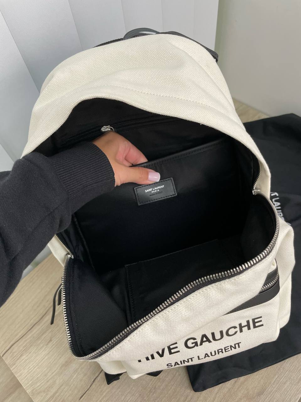 Рюкзак премиум Yves Saint Laurent BP-21384 Рюкзак премиум Yves Saint Laurent BP-21384