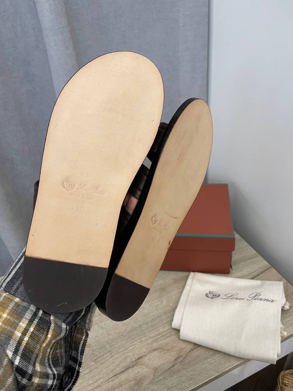 Премиальные шлепанцы Loro Piana BP-51312 Премиальные шлепанцы Loro Piana BP-51312