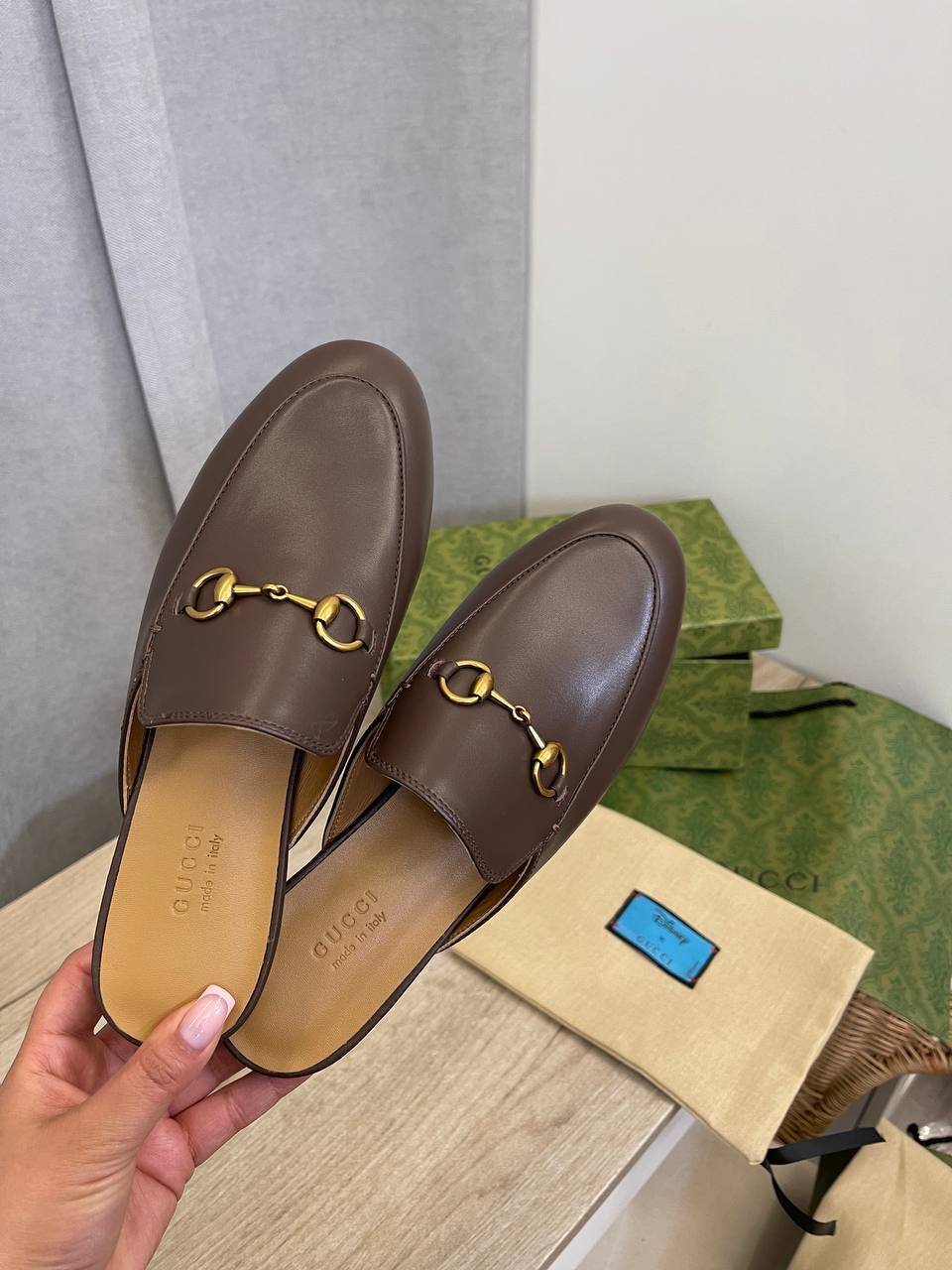 Дизайнерские мюли Gucci BP-49246 Дизайнерские мюли Gucci BP-49246