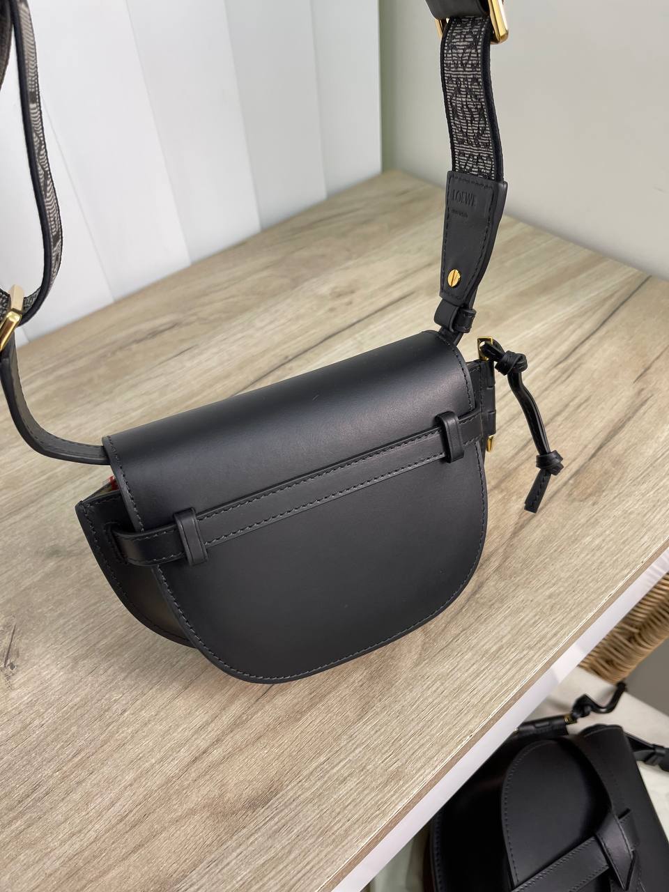 Элитная сумка 19*13 см Loewe BP-22597 Элитная сумка 19*13 см Loewe BP-22597