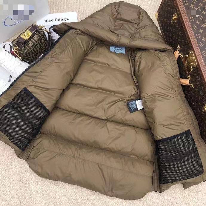 Элитный пуховик Prada BP-19403 Элитный пуховик Prada BP-19403