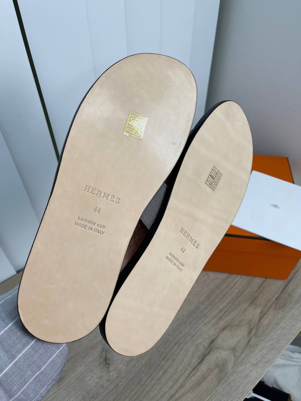 Лимитированные шлёпанцы Hermes BP-13899 Лимитированные шлёпанцы Hermes BP-13899