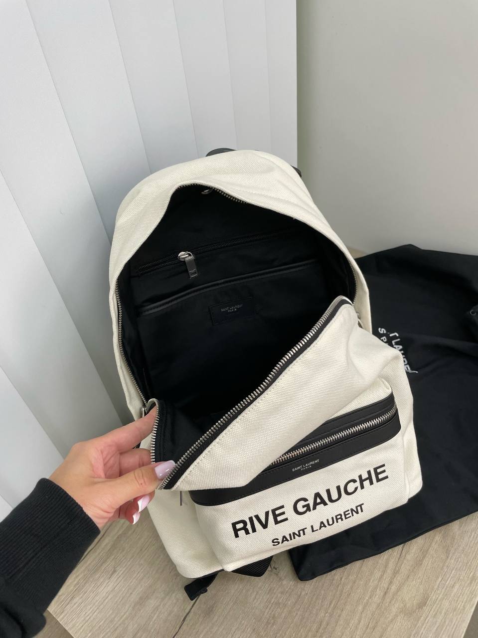 Рюкзак премиум Yves Saint Laurent BP-21384 Рюкзак премиум Yves Saint Laurent BP-21384