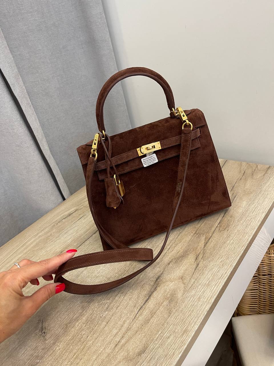 Женская сумка Kelly 25 PHW коллекционная, Hermes BP-52452 Женская сумка Kelly 25 PHW коллекционная, Hermes BP-52452