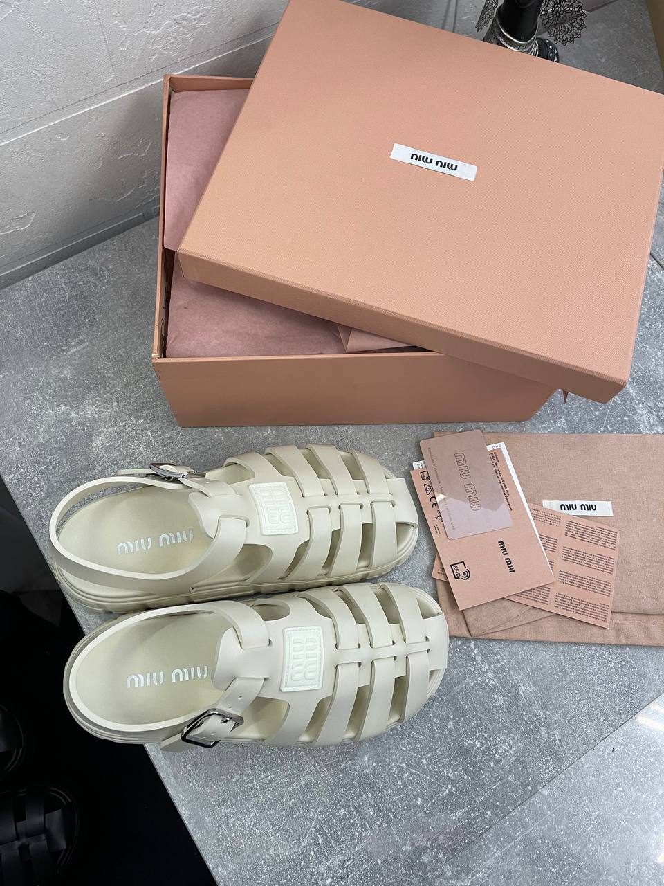 Сандалии премиум Miu Miu BP-50530 Сандалии премиум Miu Miu BP-50530