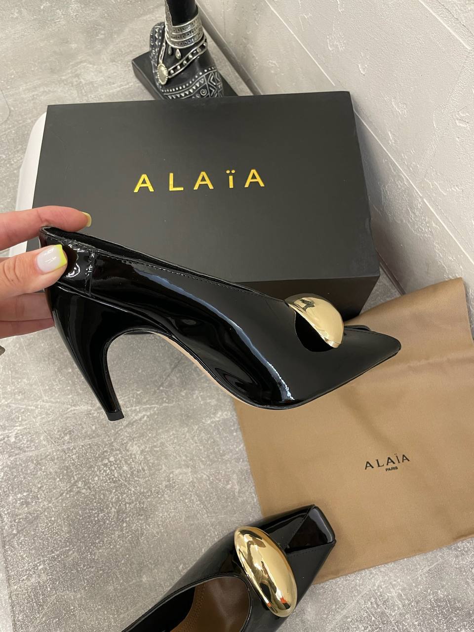 Трендовые туфли Alaia BP-51993 Трендовые туфли Alaia BP-51993