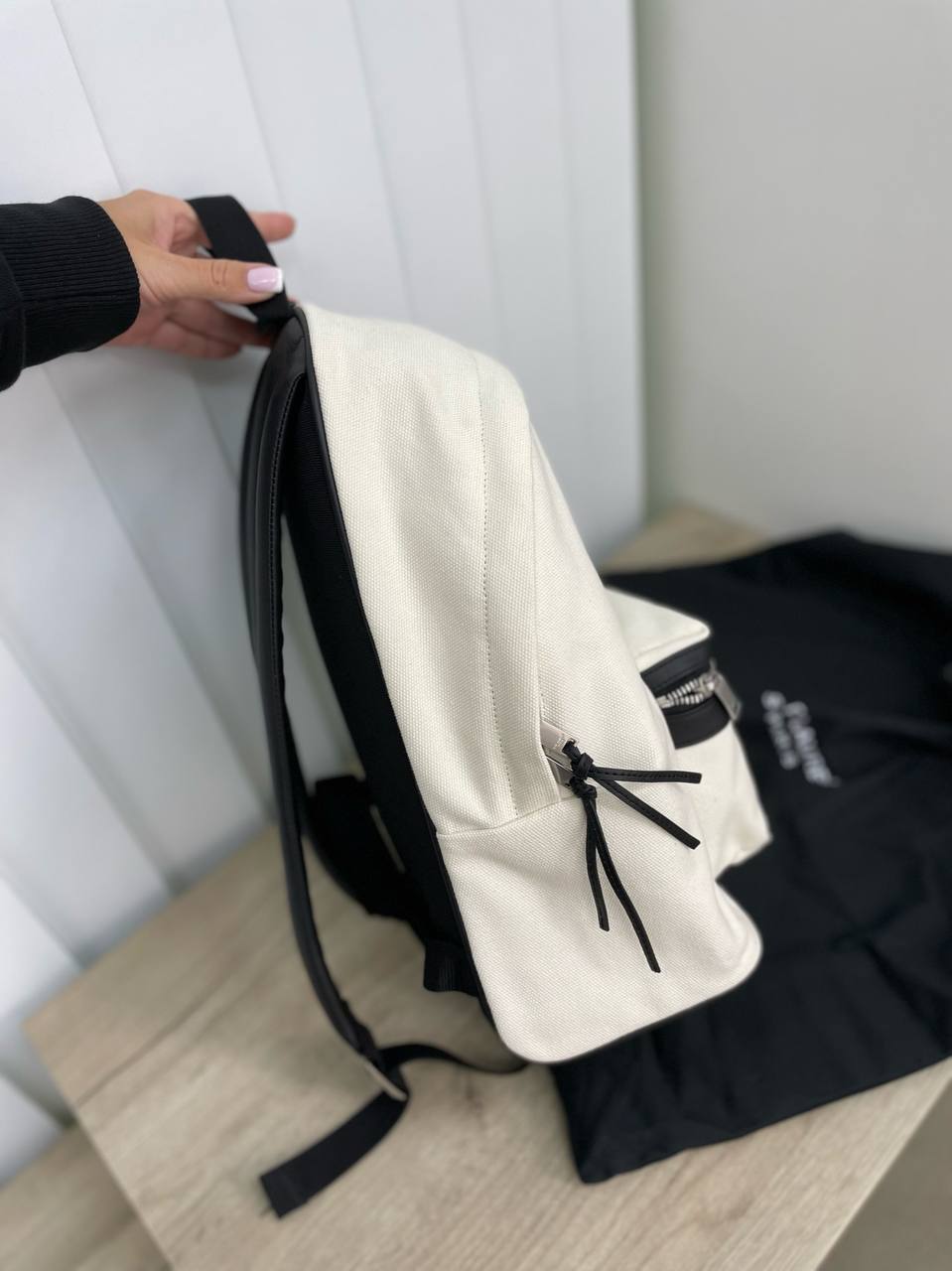 Рюкзак премиум Yves Saint Laurent BP-21384 Рюкзак премиум Yves Saint Laurent BP-21384