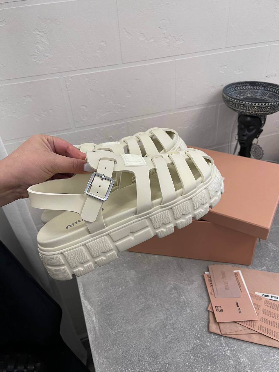 Сандалии премиум Miu Miu BP-50530 Сандалии премиум Miu Miu BP-50530