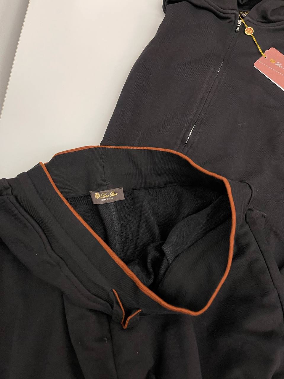 Спортивный костюм Loro Piana BP-39850 Спортивный костюм Loro Piana BP-39850