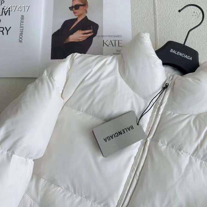 Пуховик коллекционный Balenciaga BP-38901 Пуховик коллекционный Balenciaga BP-38901