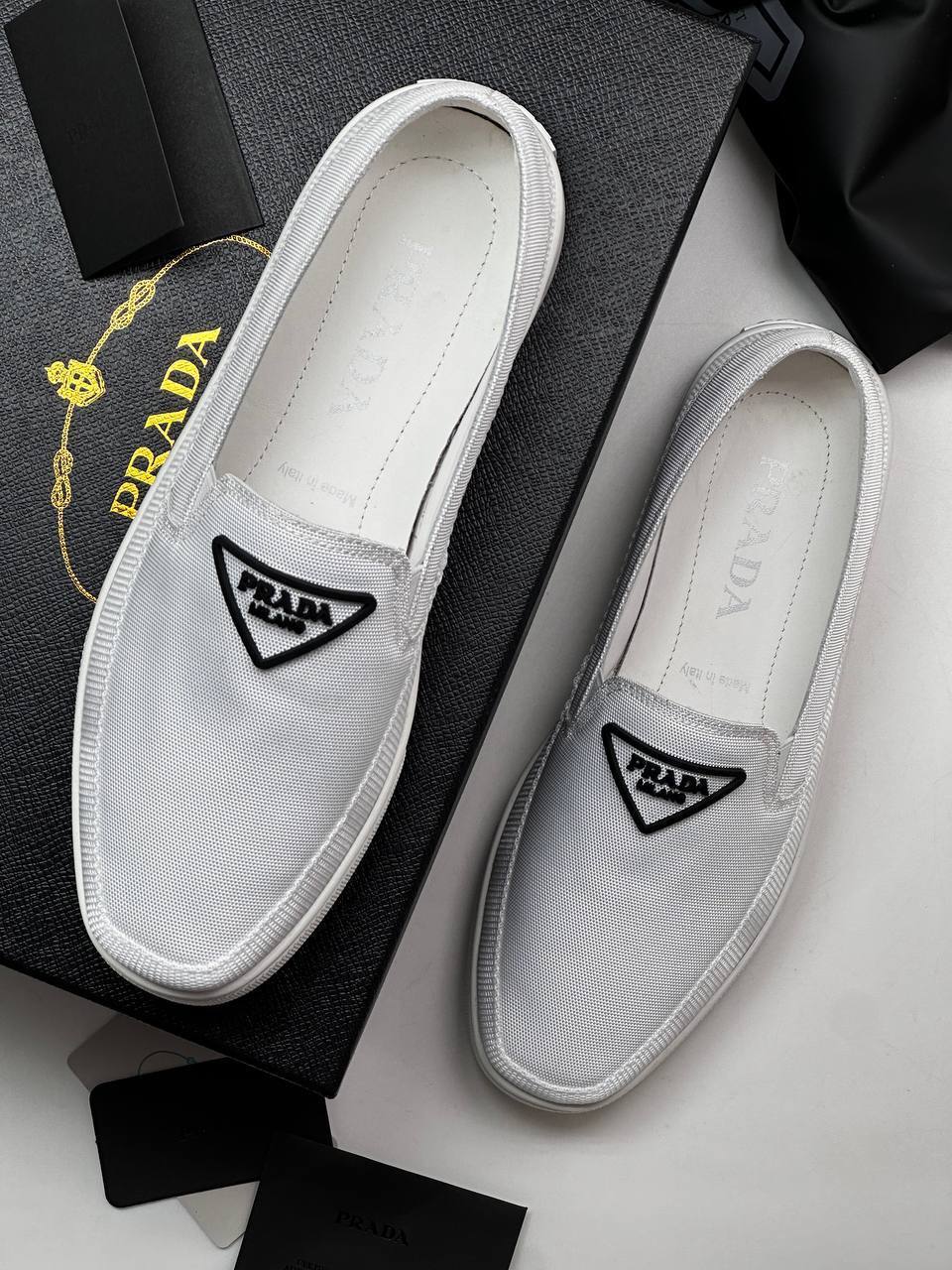 Классические слипоны Prada BP-34460 Классические слипоны Prada BP-34460