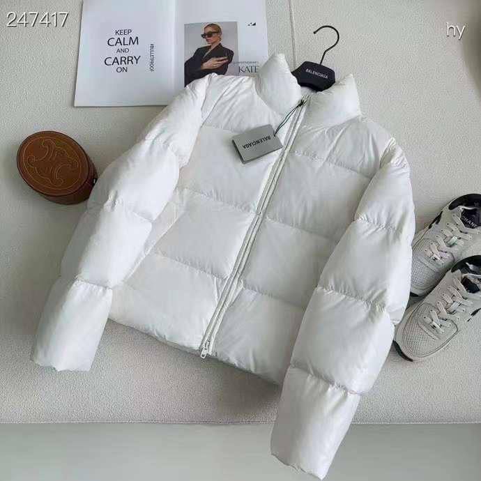 Пуховик коллекционный Balenciaga BP-38901 Пуховик коллекционный Balenciaga BP-38901