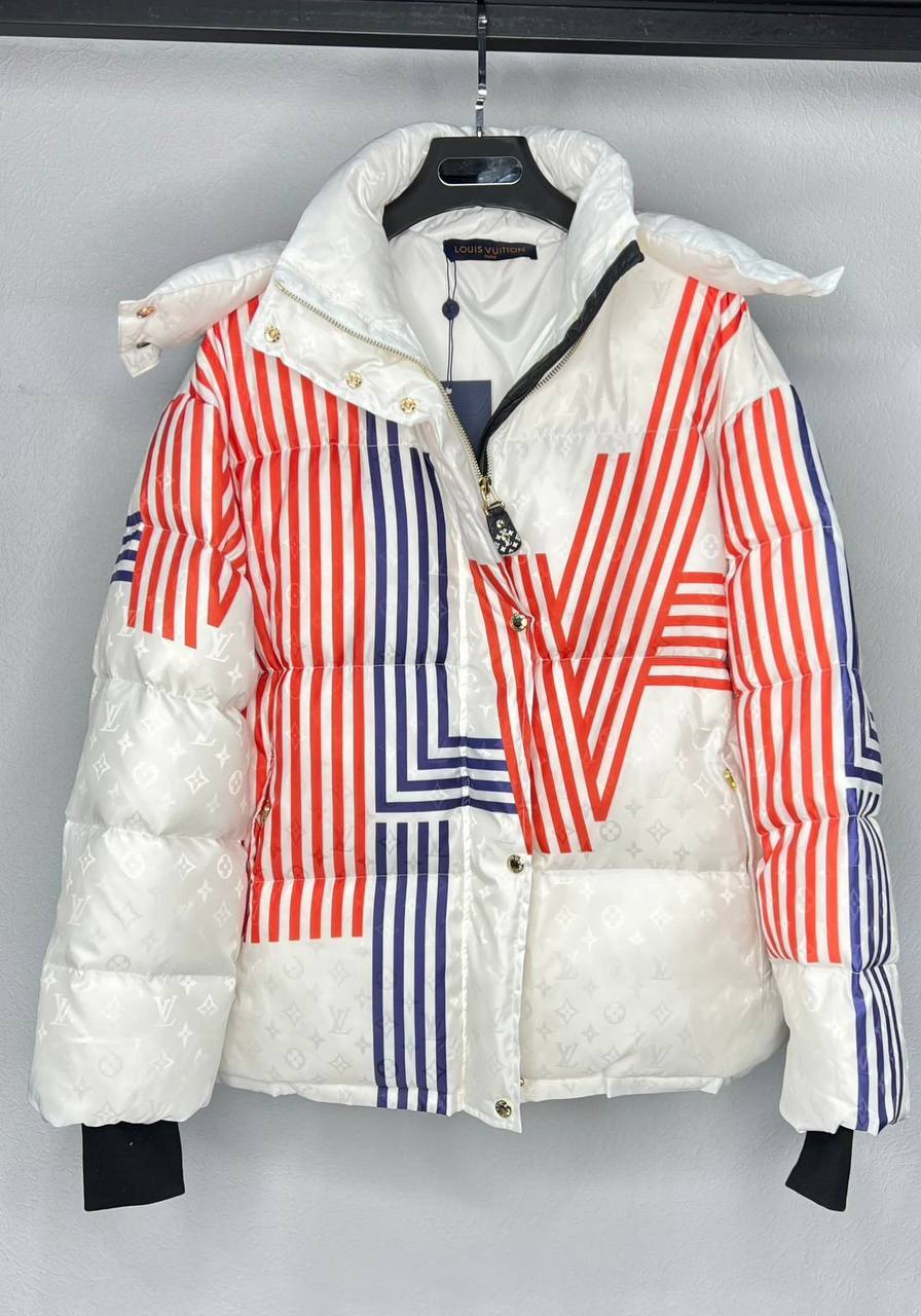 Пуховик Louis Vuitton BP-45385 повседневный Пуховик Louis Vuitton BP-45385 повседневный