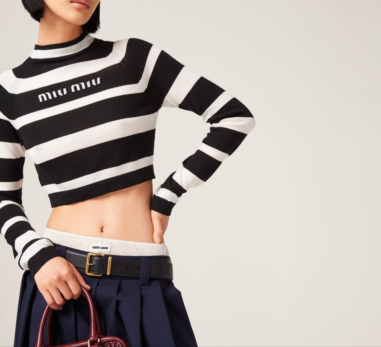 Повседневная кофта Miu Miu BP-40452 Повседневная кофта Miu Miu BP-40452