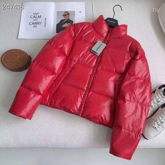 Коллекционный пуховик Balenciaga BP-38900 Коллекционный пуховик Balenciaga BP-38900