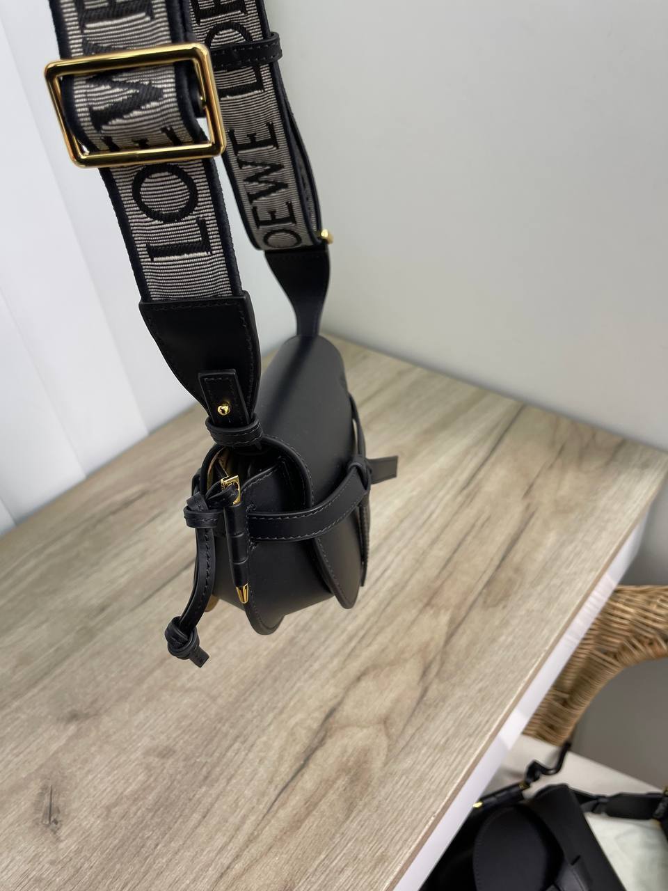 Элитная сумка 19*13 см Loewe BP-22597 Элитная сумка 19*13 см Loewe BP-22597