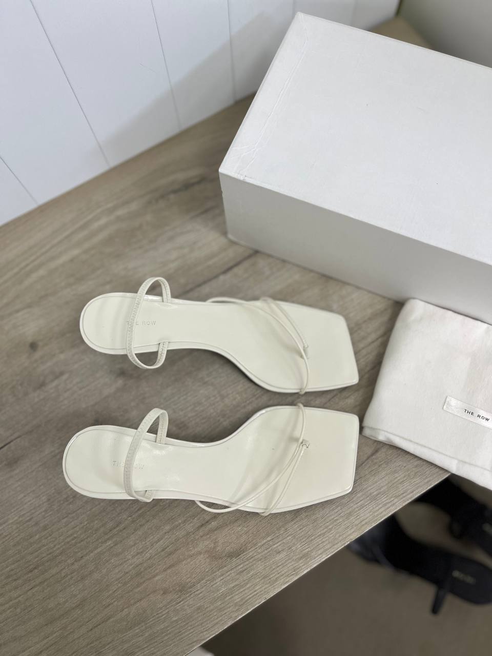Дизайнерские босоножки The Row BP-36082 Дизайнерские босоножки The Row BP-36082
