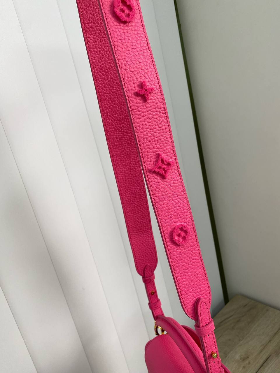 CAPUCINES MINI элитная женская сумка Louis Vuitton BP-16015 CAPUCINES MINI элитная женская сумка Louis Vuitton BP-16015