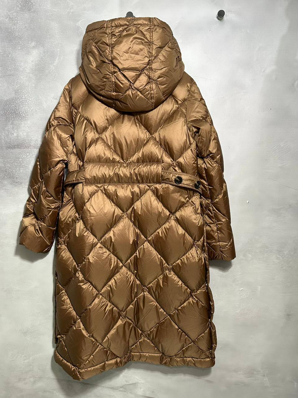 Пуховик Max Mara BP-43351 премиум Пуховик Max Mara BP-43351 премиум