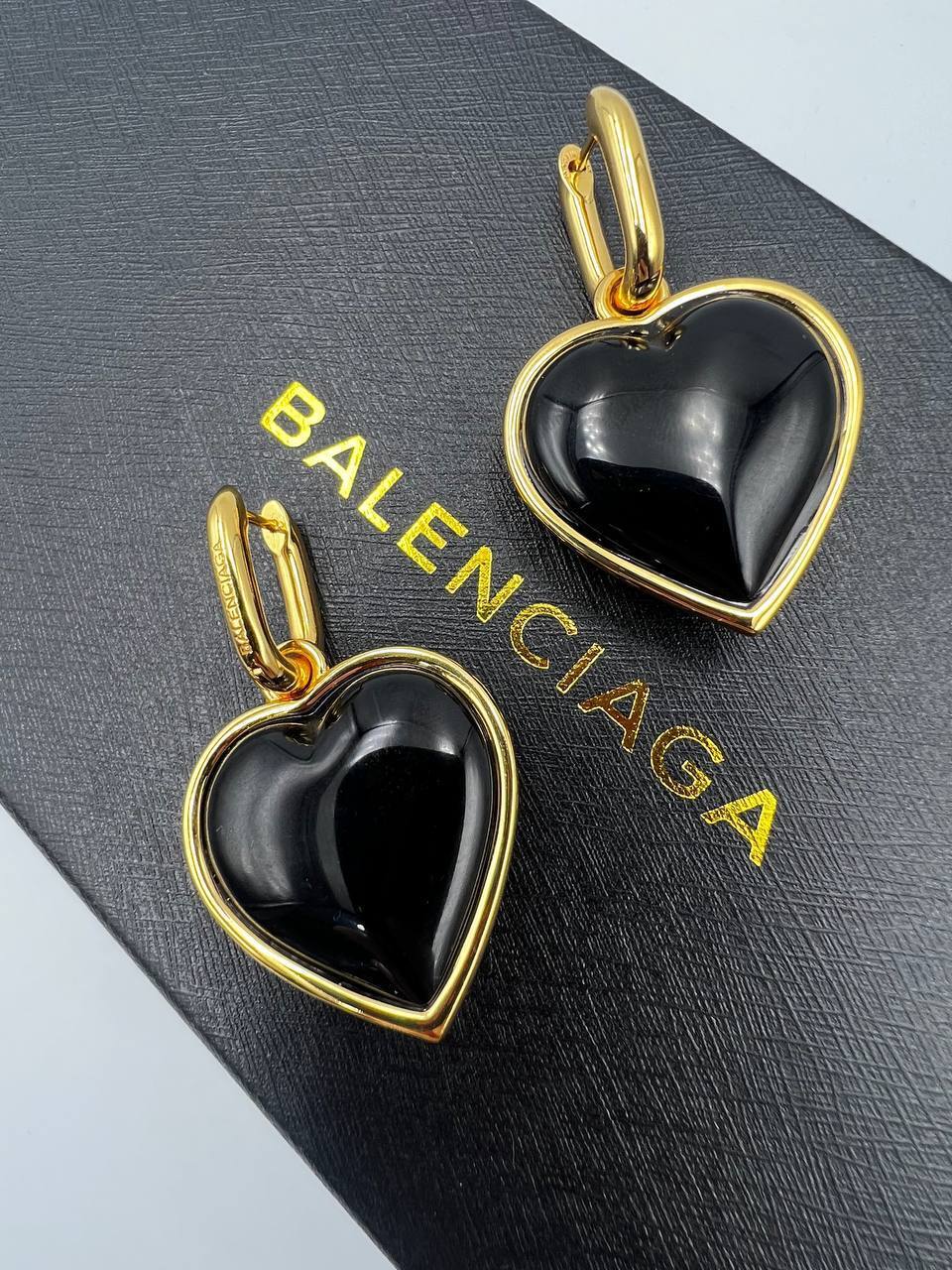 Трендовые серьги Balenciaga BP-48085 Трендовые серьги Balenciaga BP-48085
