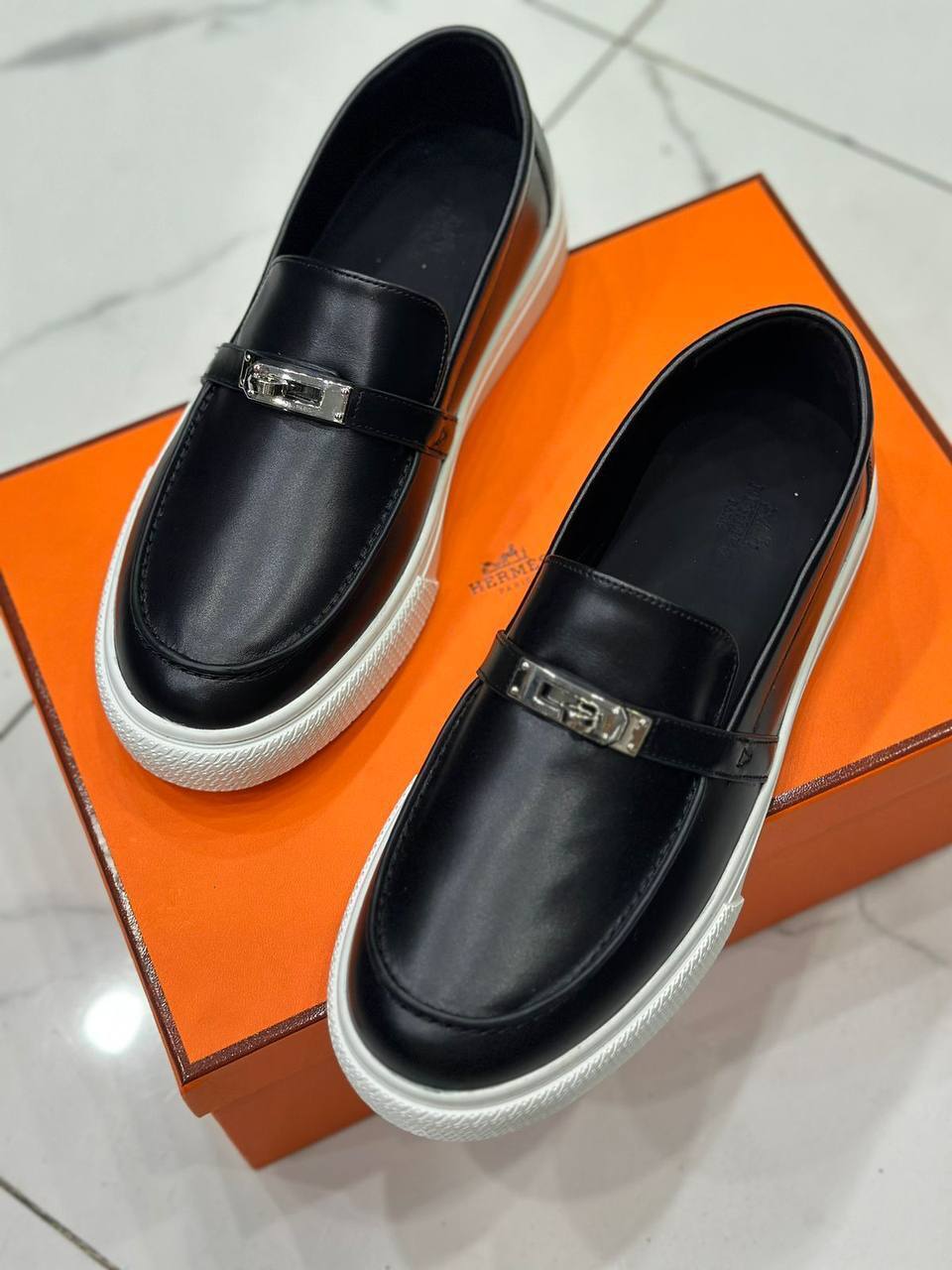 Лимитированные слипоны Hermes BP-36693 Лимитированные слипоны Hermes BP-36693