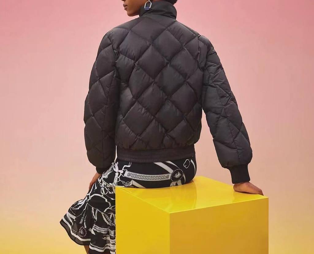 Пуховик двухсторонний премиальный Hermes BP-20638 Пуховик двухсторонний премиальный Hermes BP-20638