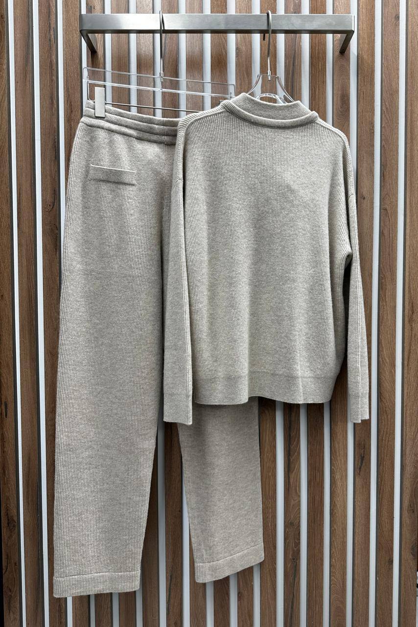 Коллекционный спортивный костюм BC BP-38988 Коллекционный спортивный костюм BC BP-38988