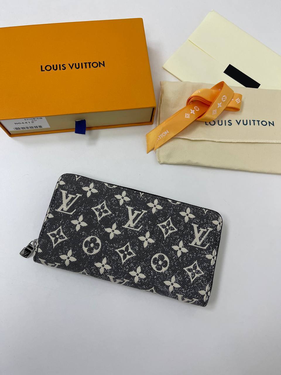 Коллекционный кошелек Louis Vuitton BP-26858 Коллекционный кошелек Louis Vuitton BP-26858