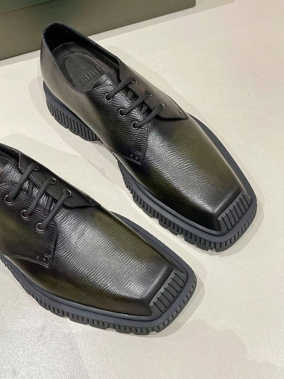 Дизайнерские туфли Berluti BP-20098 Дизайнерские туфли Berluti BP-20098