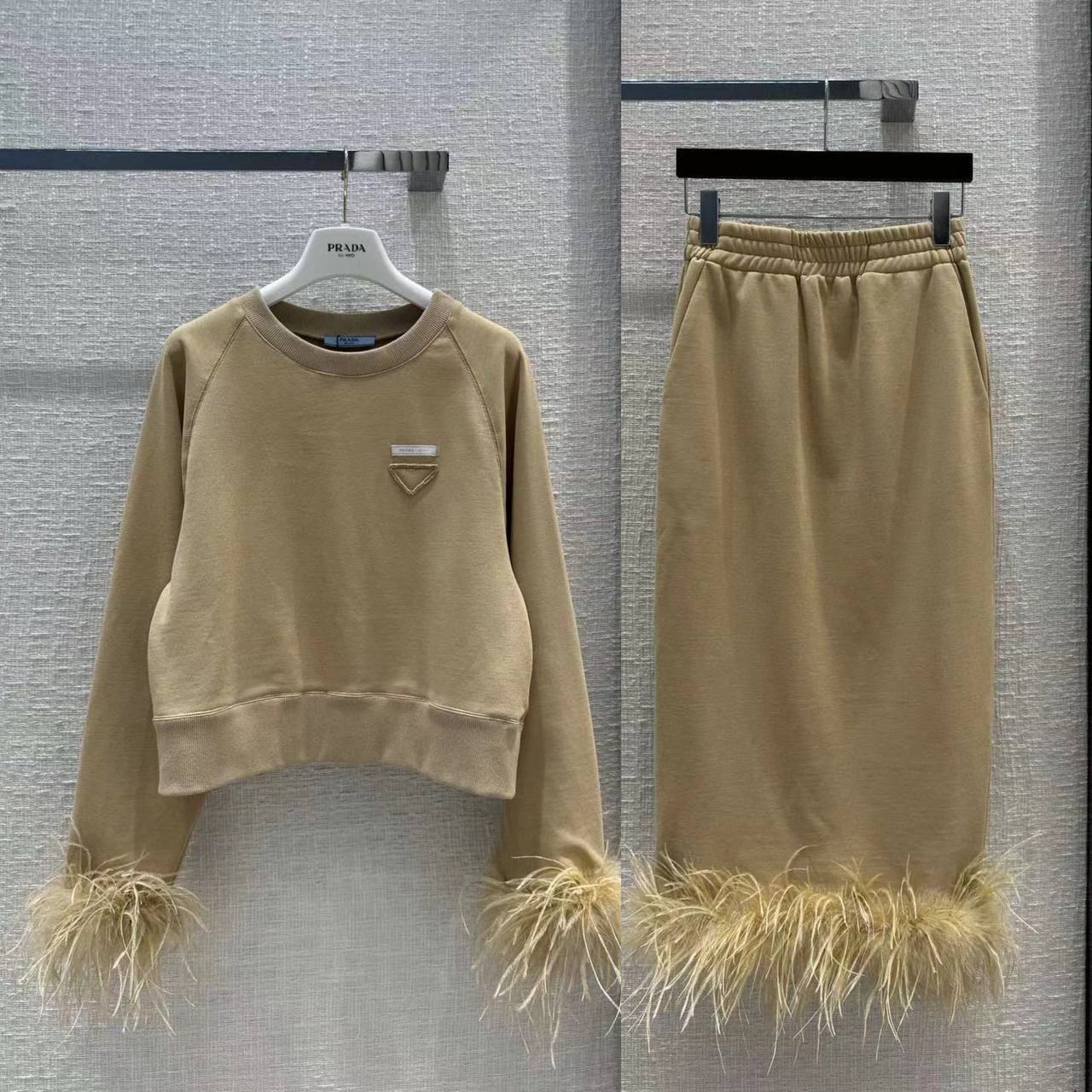 Костюм повседневный Prada BP-43818 Костюм повседневный Prada BP-43818