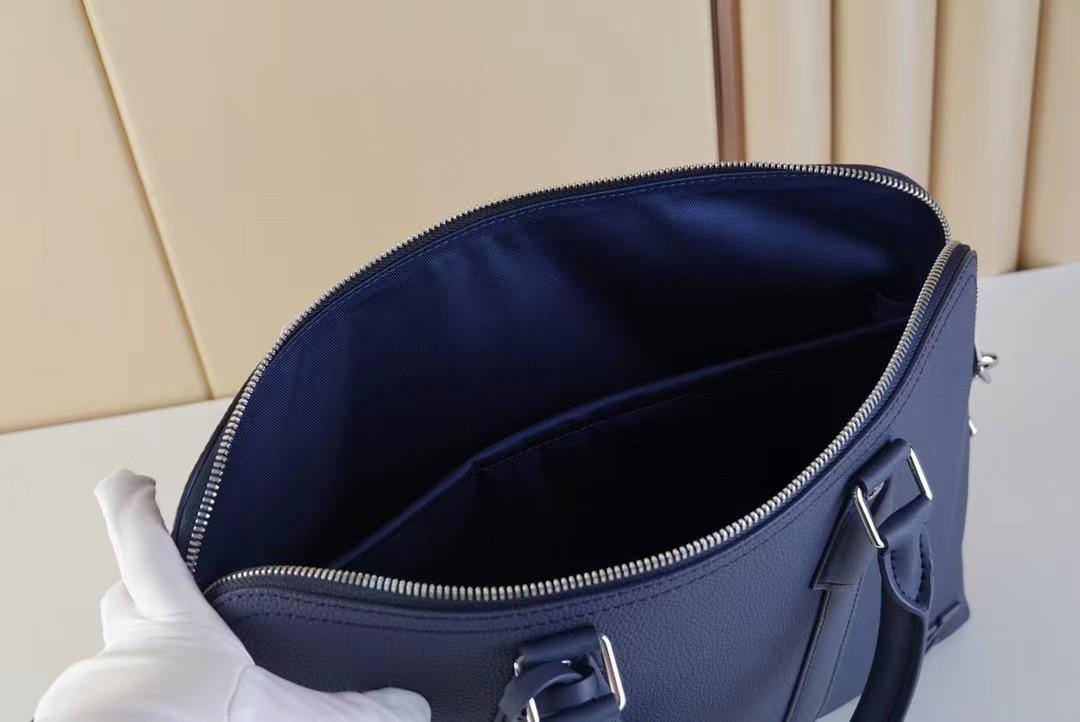 Портфель стильный Louis Vuitton BP-40467 Портфель стильный Louis Vuitton BP-40467