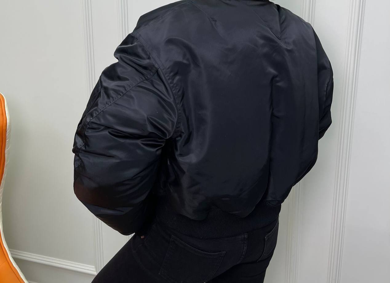 Элитный пуховик Bottega Veneta BP-42087 Элитный пуховик Bottega Veneta BP-42087