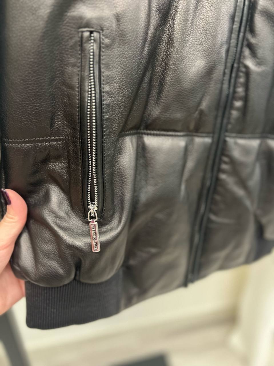 Кожаная куртка с меховой отделкой Stefano Ricci BP-43189 Кожаная куртка с меховой отделкой Stefano Ricci BP-43189