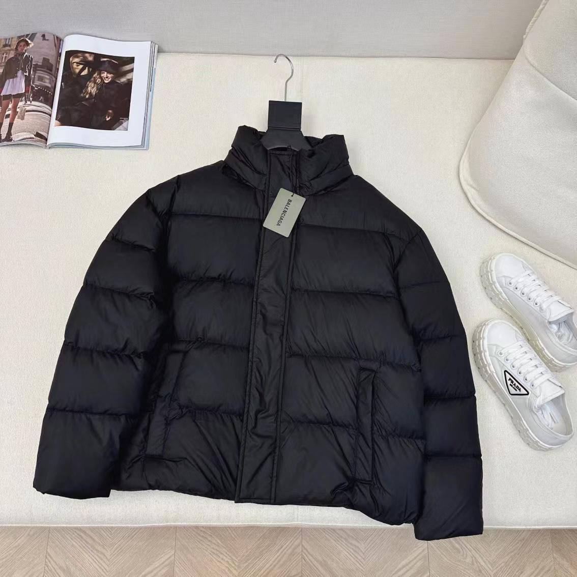 Пуховик Balenciaga BP-53794 премиум Пуховик Balenciaga BP-53794 премиум