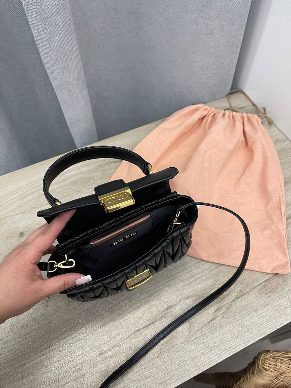 Коллекционная элитная сумка женская Miu Miu 18 см BP-45652 Коллекционная элитная сумка женская Miu Miu 18 см BP-45652