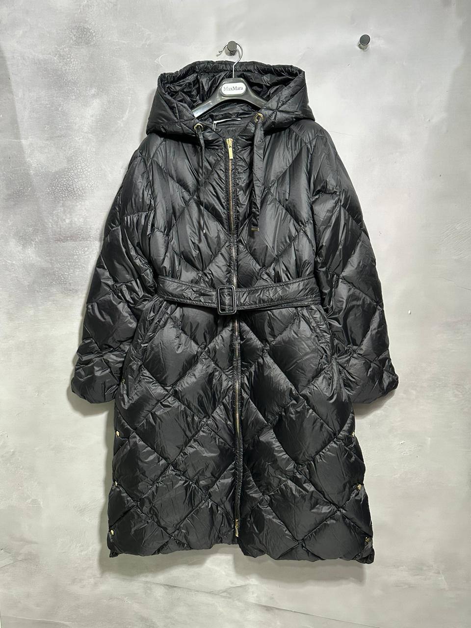 Пуховик Max Mara BP-43352 коллекционный Пуховик Max Mara BP-43352 коллекционный